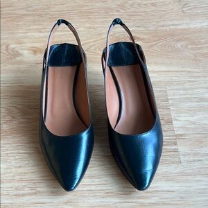 Vetements Leather Women's Slingback Shoes